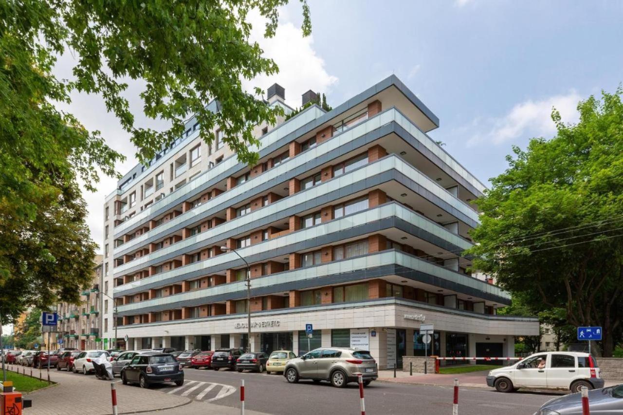 Modern Near Hilton Lägenhet *